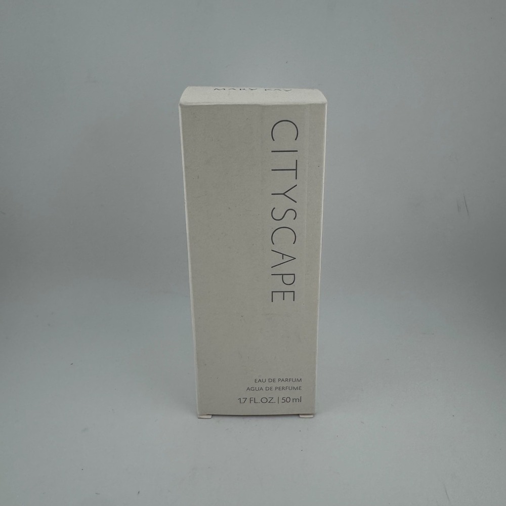 Mary Kay Cityscape Eau de Parfum 1.7oz White Excellent‎ Floral Woody Spray